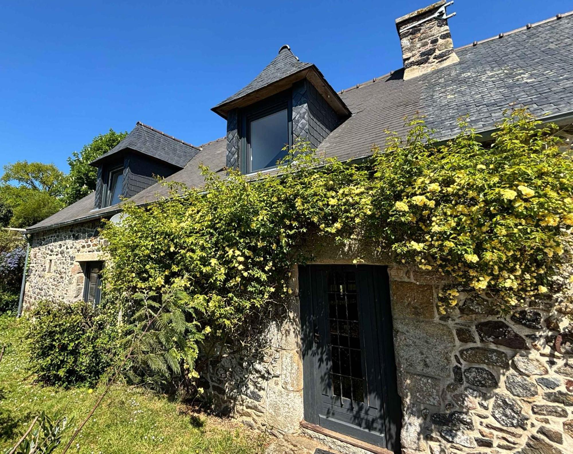 Emerald Coast Gites And Lodge Hénansal Екстериор снимка